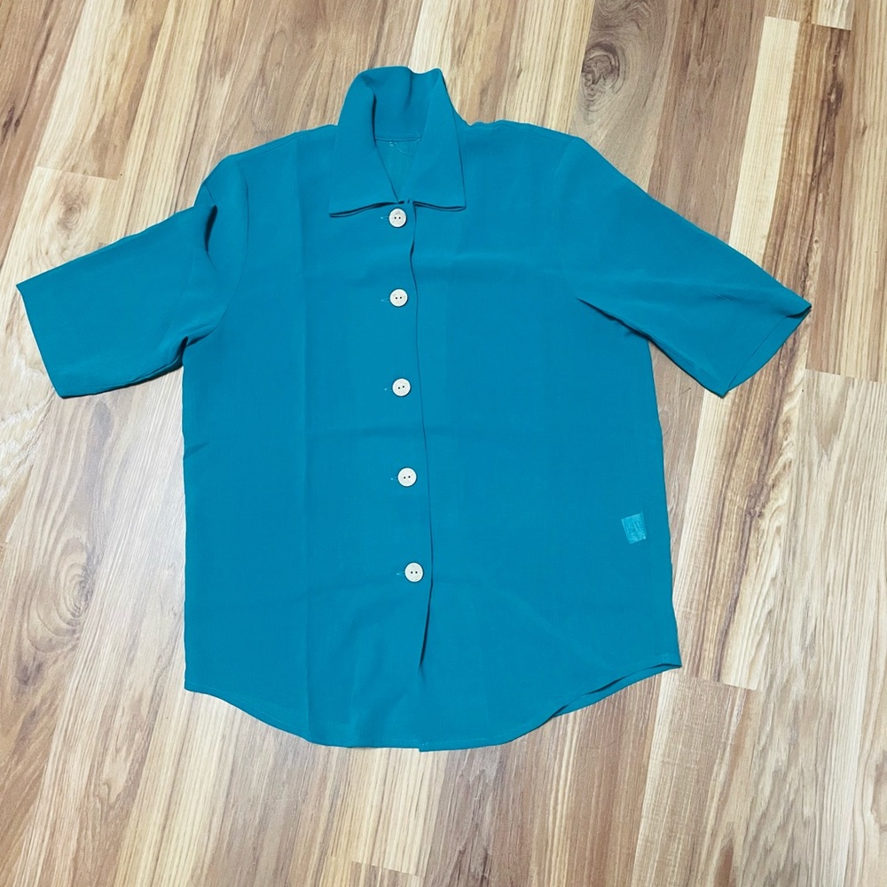 Women blouse
